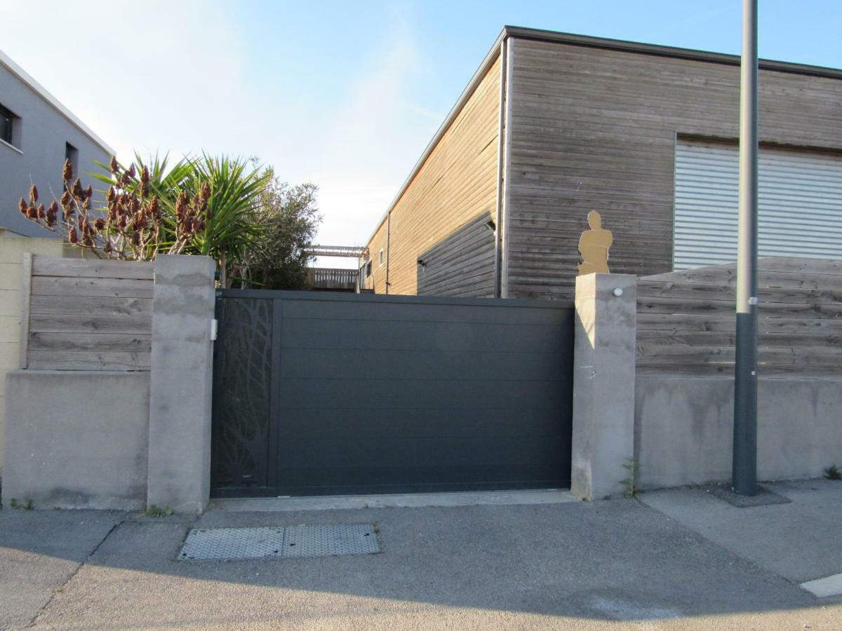 Appartement En Bois Sete Exterior photo